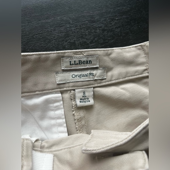 L.L. Bean Women’s Original Fit Khaki Shorts Size 8 - Picture 5 of 9
